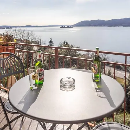 Best Views On Lake Maggiore Lejlighed